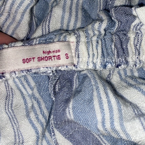 High Rise Softie Short - Picture 3 of 3